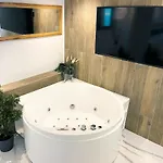 Turisticos Boutique Con Jacuzzi * 科爾多瓦