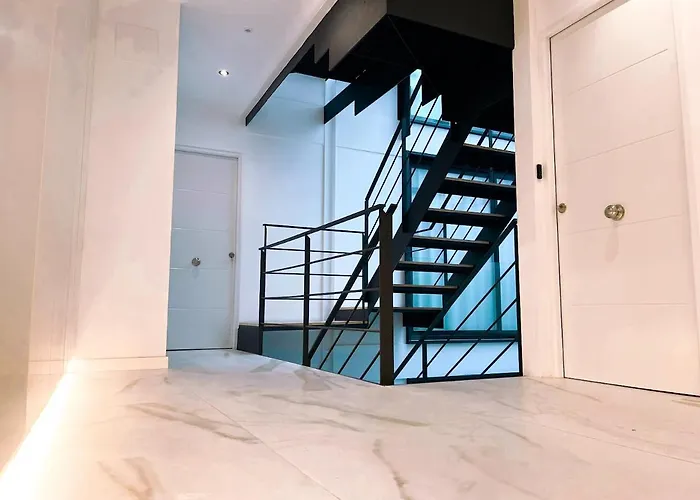 Апартаменти Turisticos Boutique Con Jacuzzi *